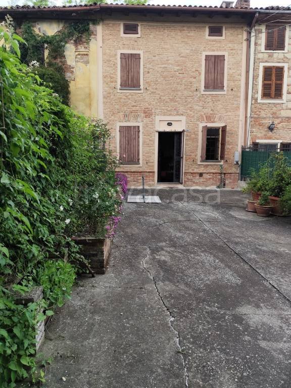 casa indipendente in vendita a Penango in zona Cioccaro