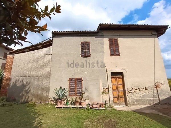 casa indipendente in vendita a Penango