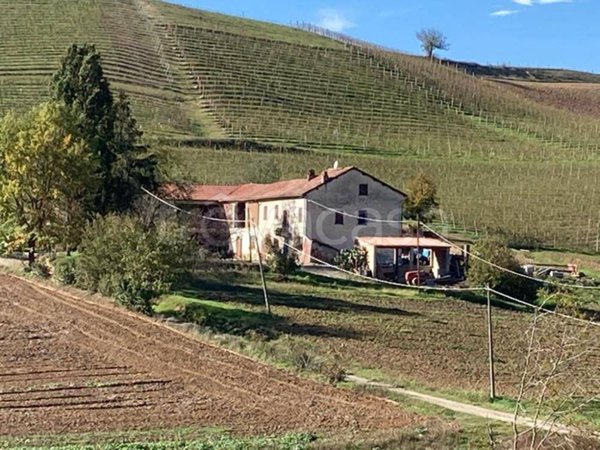 casa indipendente in vendita a Penango in zona Cioccaro