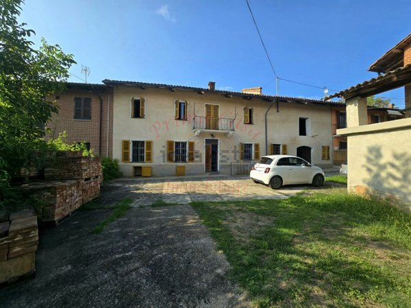casa indipendente in vendita a Piea