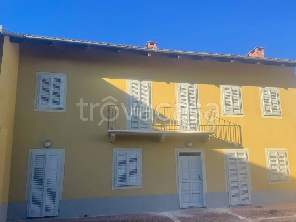 appartamento in vendita a Piea in zona Vallunga