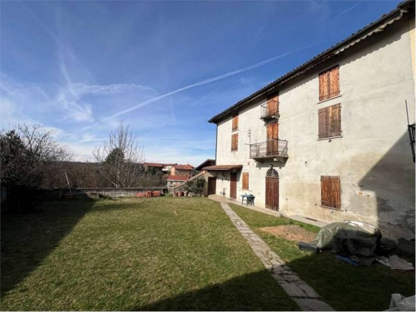 casale in vendita a Piea