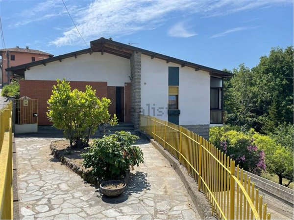casa indipendente in vendita a Piea