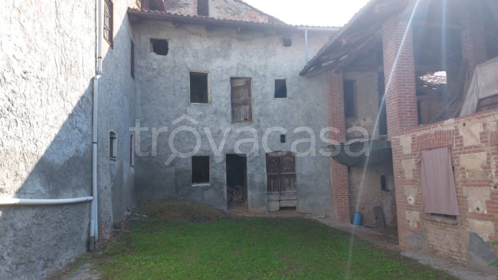 casa indipendente in vendita a Pino d'Asti