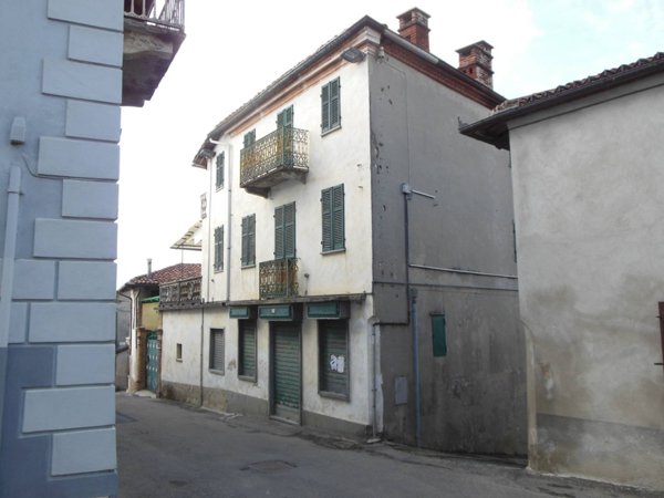 casa indipendente in vendita a Pino d'Asti