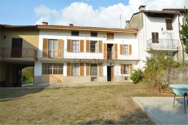 casa indipendente in vendita a Piovà Massaia