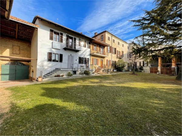 casa indipendente in vendita a Piovà Massaia