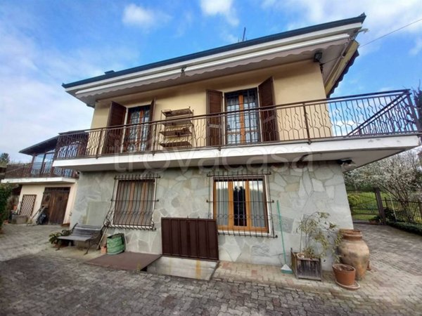 casa indipendente in vendita a Piovà Massaia