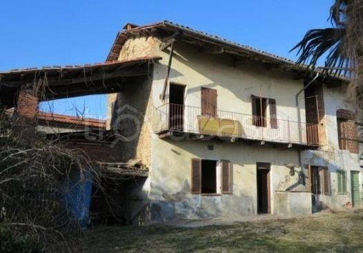casa indipendente in vendita a Piovà Massaia