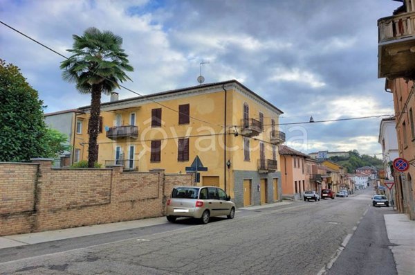 appartamento in vendita a Portacomaro