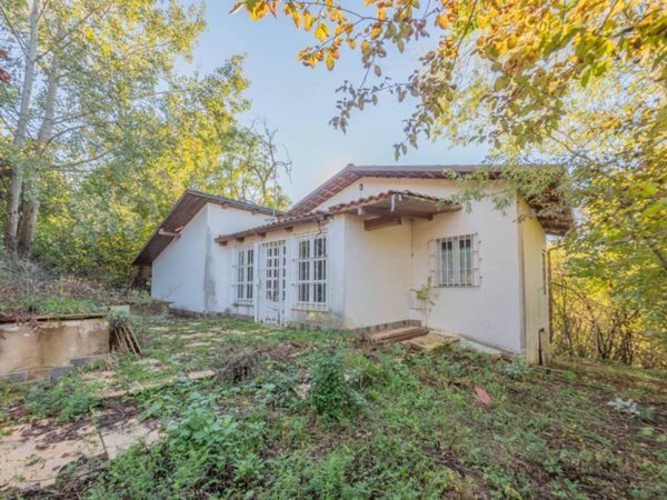 casa indipendente in vendita a Portacomaro