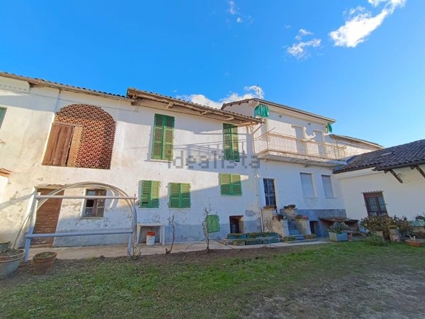 casa indipendente in vendita a Portacomaro