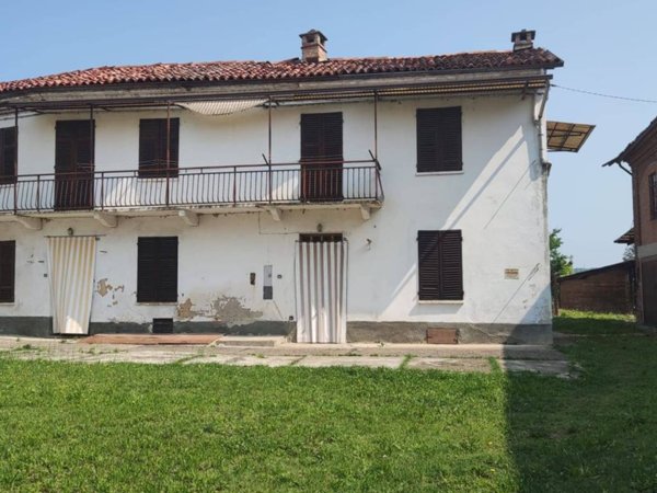 casa indipendente in vendita a Portacomaro