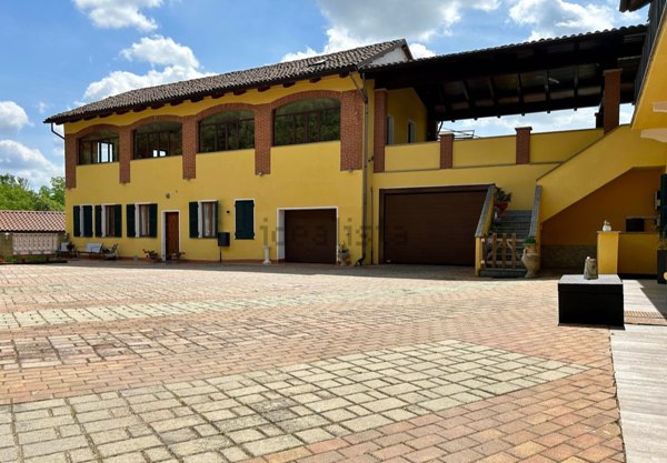 casa indipendente in vendita a Portacomaro
