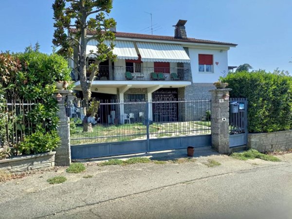 casa indipendente in vendita a Portacomaro