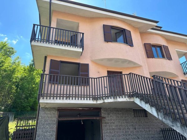 casa indipendente in vendita a Portacomaro