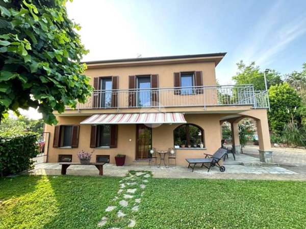casa indipendente in vendita a Portacomaro