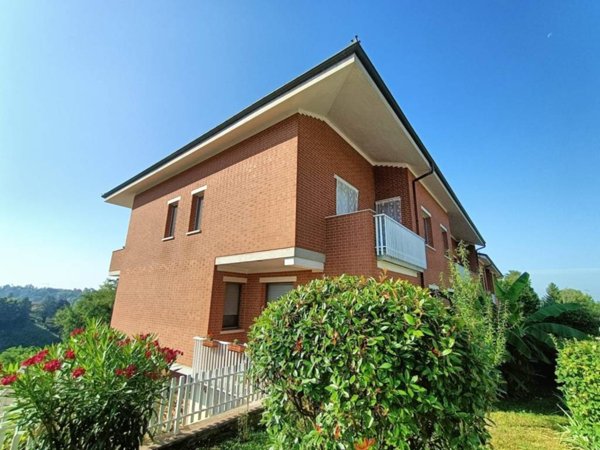 appartamento in vendita a Portacomaro