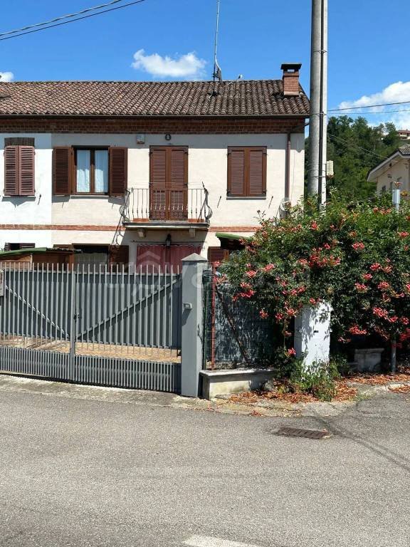 casa indipendente in vendita a Portacomaro