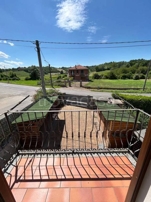 casa indipendente in vendita a Portacomaro