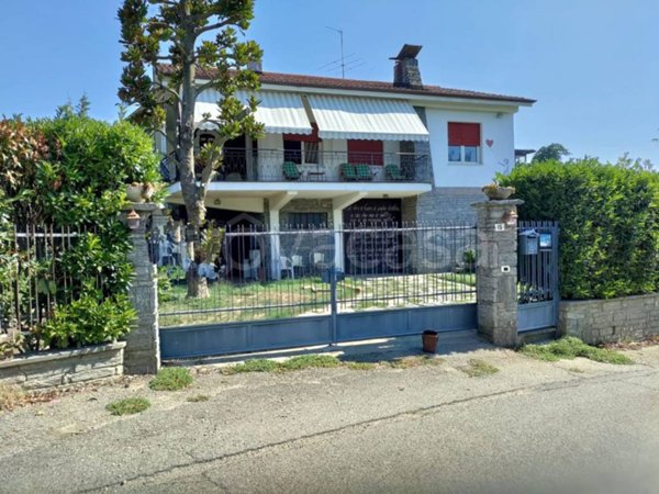 casa indipendente in vendita a Portacomaro