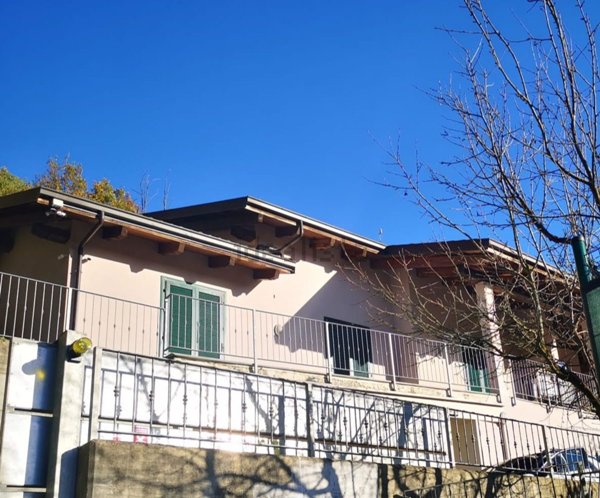 casa indipendente in vendita a Portacomaro