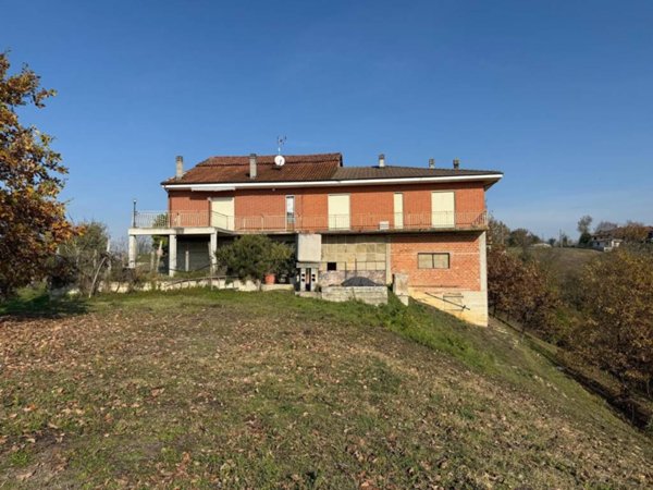 casa indipendente in vendita a Portacomaro