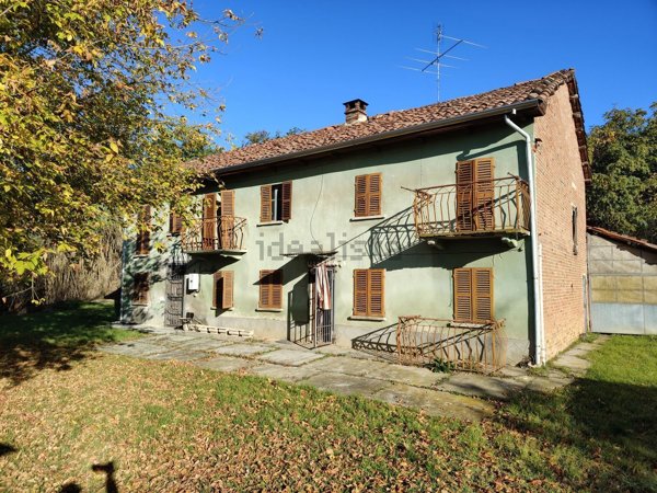 casale in vendita a Portacomaro