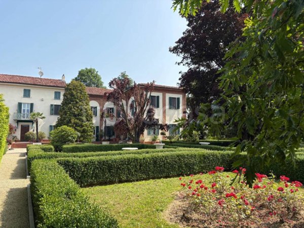 casa indipendente in vendita a Portacomaro