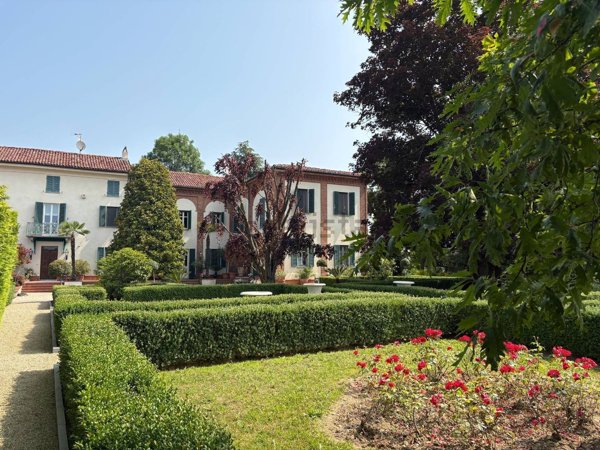 casa indipendente in vendita a Portacomaro