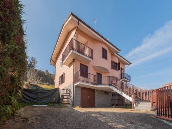 casa indipendente in vendita a Portacomaro