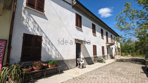 appartamento in vendita a Portacomaro