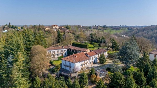 casa indipendente in vendita a Portacomaro
