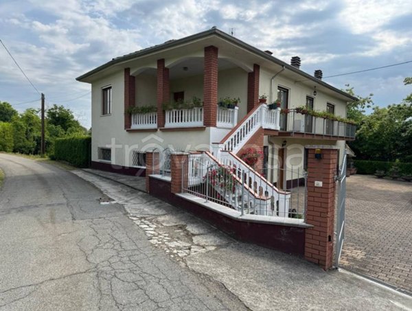 casa indipendente in vendita a Portacomaro