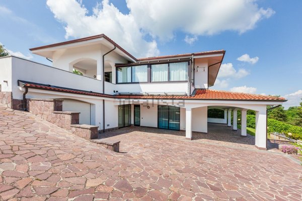 casa indipendente in vendita a Portacomaro