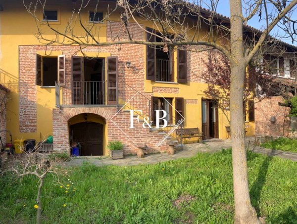 casa indipendente in vendita a Refrancore
