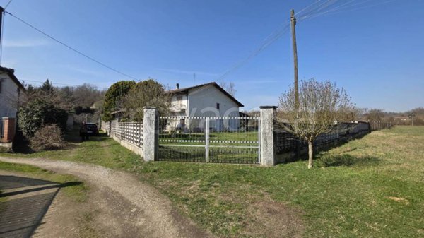 casa indipendente in vendita a Refrancore