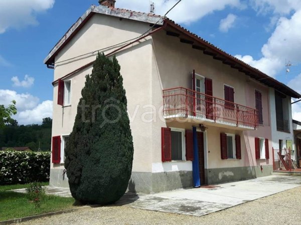 casa indipendente in vendita a Refrancore in zona Barcara