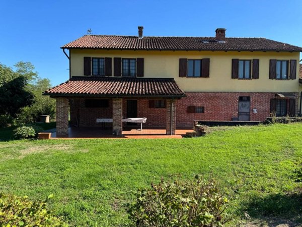 casa indipendente in vendita a Refrancore