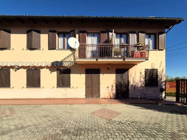 casa indipendente in vendita a Refrancore in zona Bonina