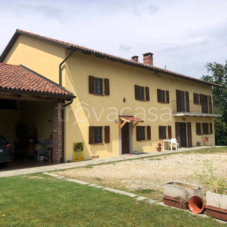 casa indipendente in vendita a Refrancore