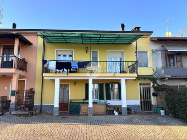 casa indipendente in vendita a Refrancore in zona Barcara