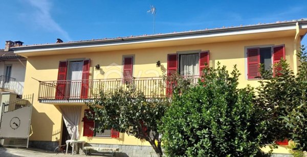 casa indipendente in vendita a Revigliasco d'Asti