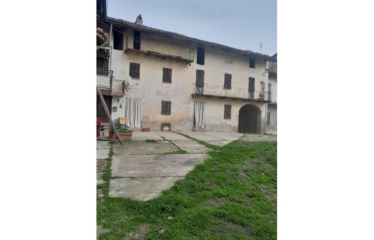 casa indipendente in vendita a Revigliasco d'Asti