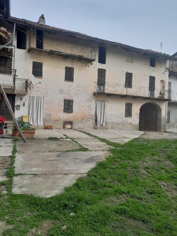 casa indipendente in vendita a Revigliasco d'Asti