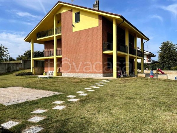 casa indipendente in vendita a Revigliasco d'Asti