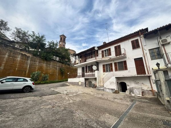 casa indipendente in vendita a Revigliasco d'Asti in zona Salairolo