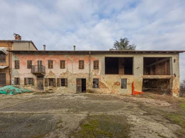 casale in vendita a Roatto