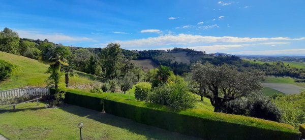casa indipendente in vendita a Robella
