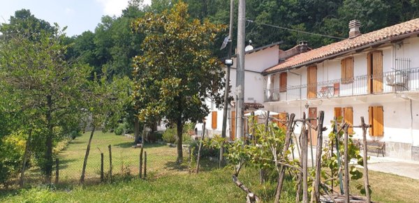 appartamento in vendita a Robella